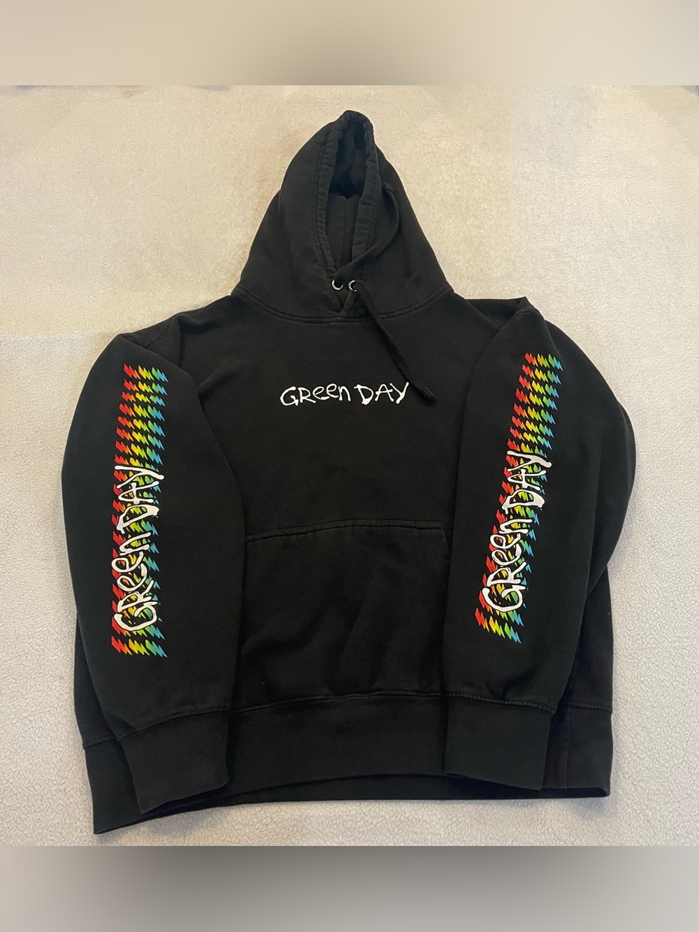 Green Day Hoodie Medium Black Unicorn Graphic Band Merch Pop Punk Sweatshirt